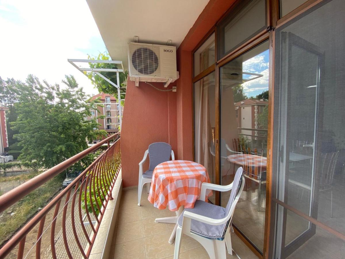 One Bedroom Apartment Anita А15 Солнечный берег Экстерьер фото